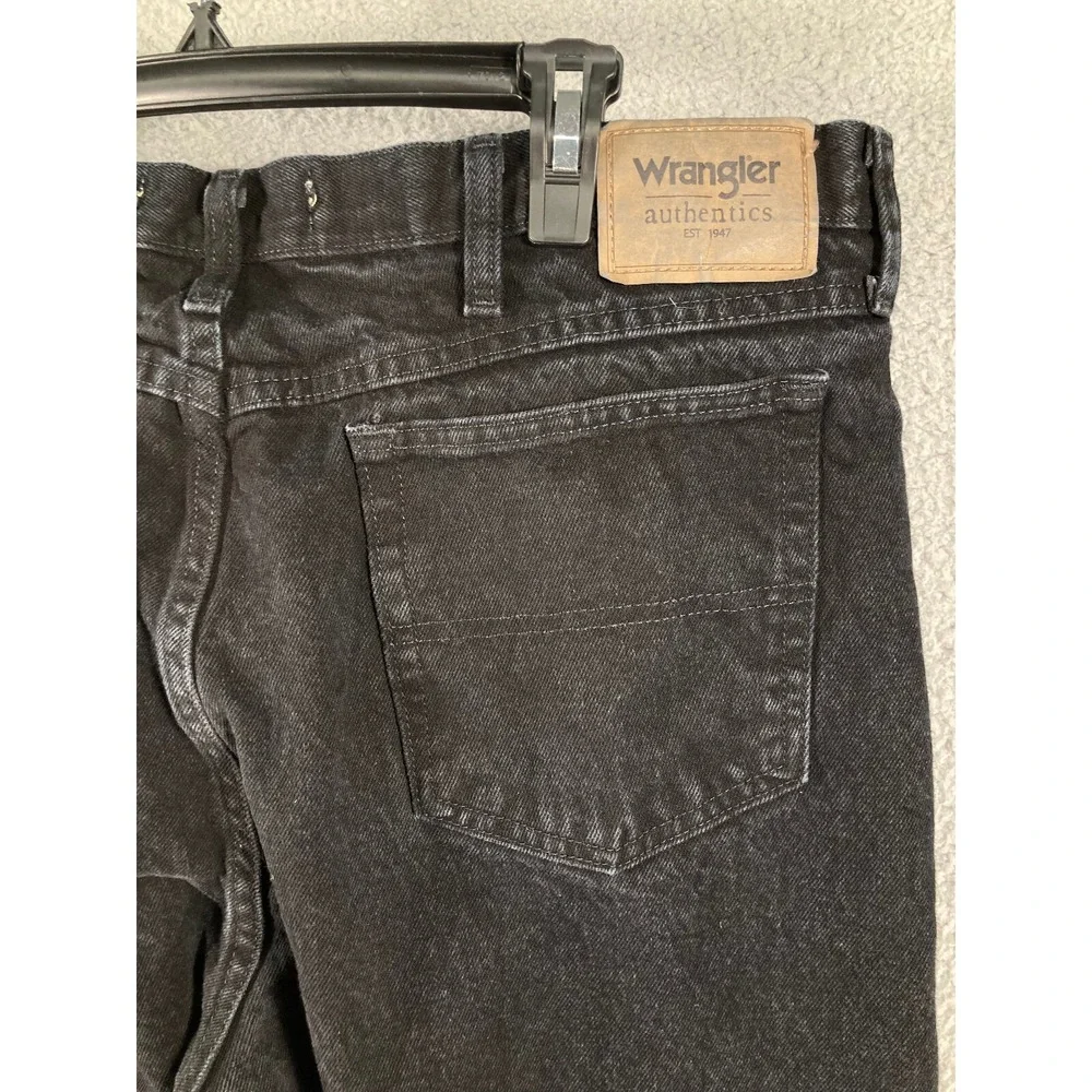 Wrangler Authentics Jeans Men's 40x32 Black Straight  Cowboy Western Rodeo Denim